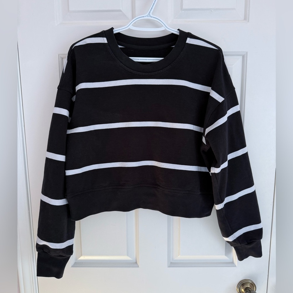 Lululemon Perfectly Oversized Cropped Crew (Boundless Stripe Black & White)